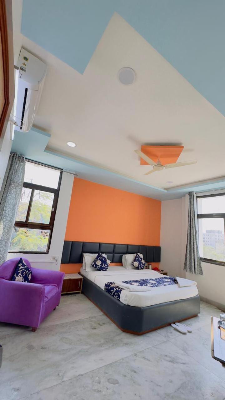 Hotel Indore Palace - Feel At Home Ширді Екстер'єр фото